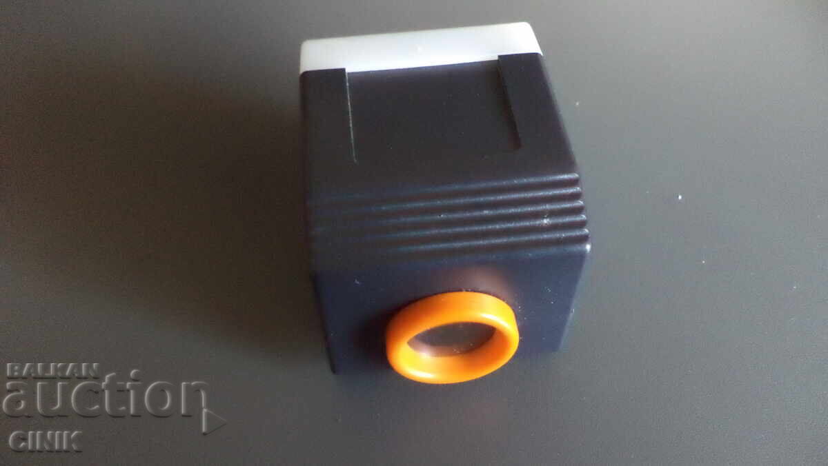 ЛУПА ЗА ДЕАПОЗИТИВИ с цена 25.00 лв. | € 12.78 ЛУПА ЗА ДЕАПОЗИТИВИ с цена 25.00 лв. | € 12.78