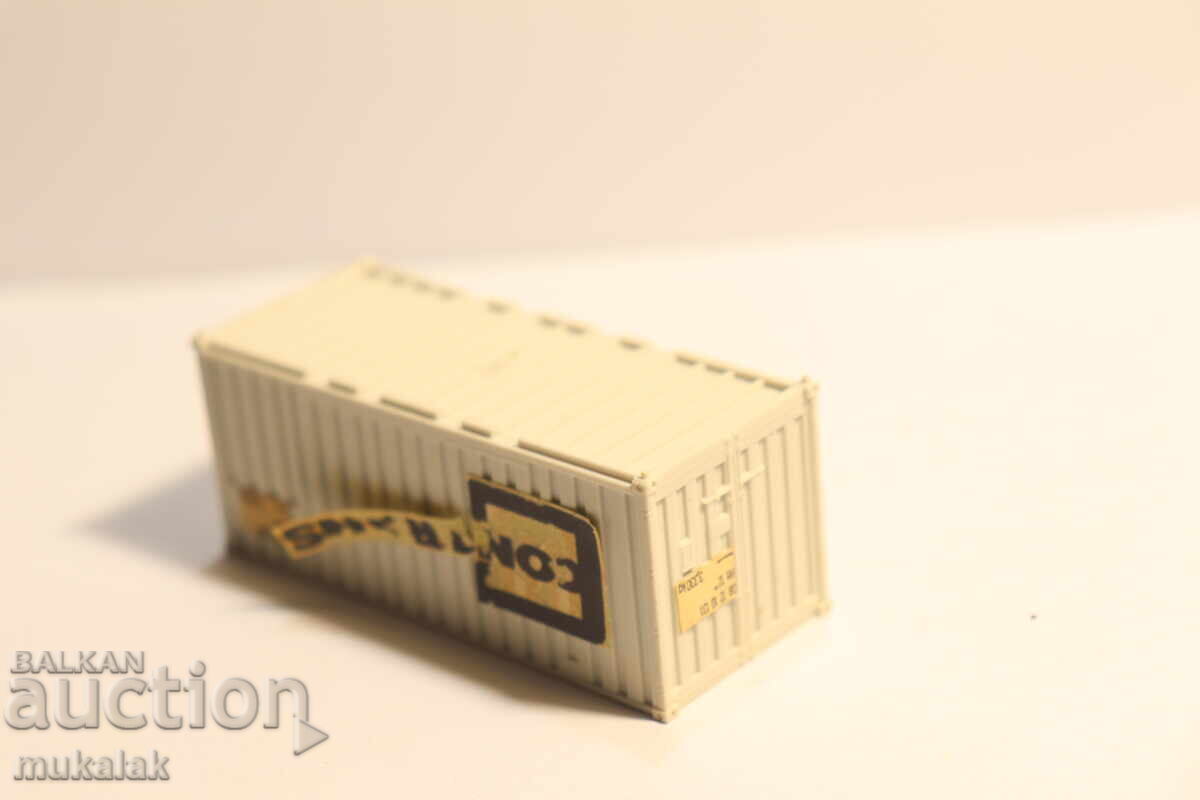 Auction WIKING 1:87 H0 VAN CONTAINER TRUCK TIR MODEL CAR Auction WIKING 1:87 H0 VAN CONTAINER TRUCK TIR MODEL CAR