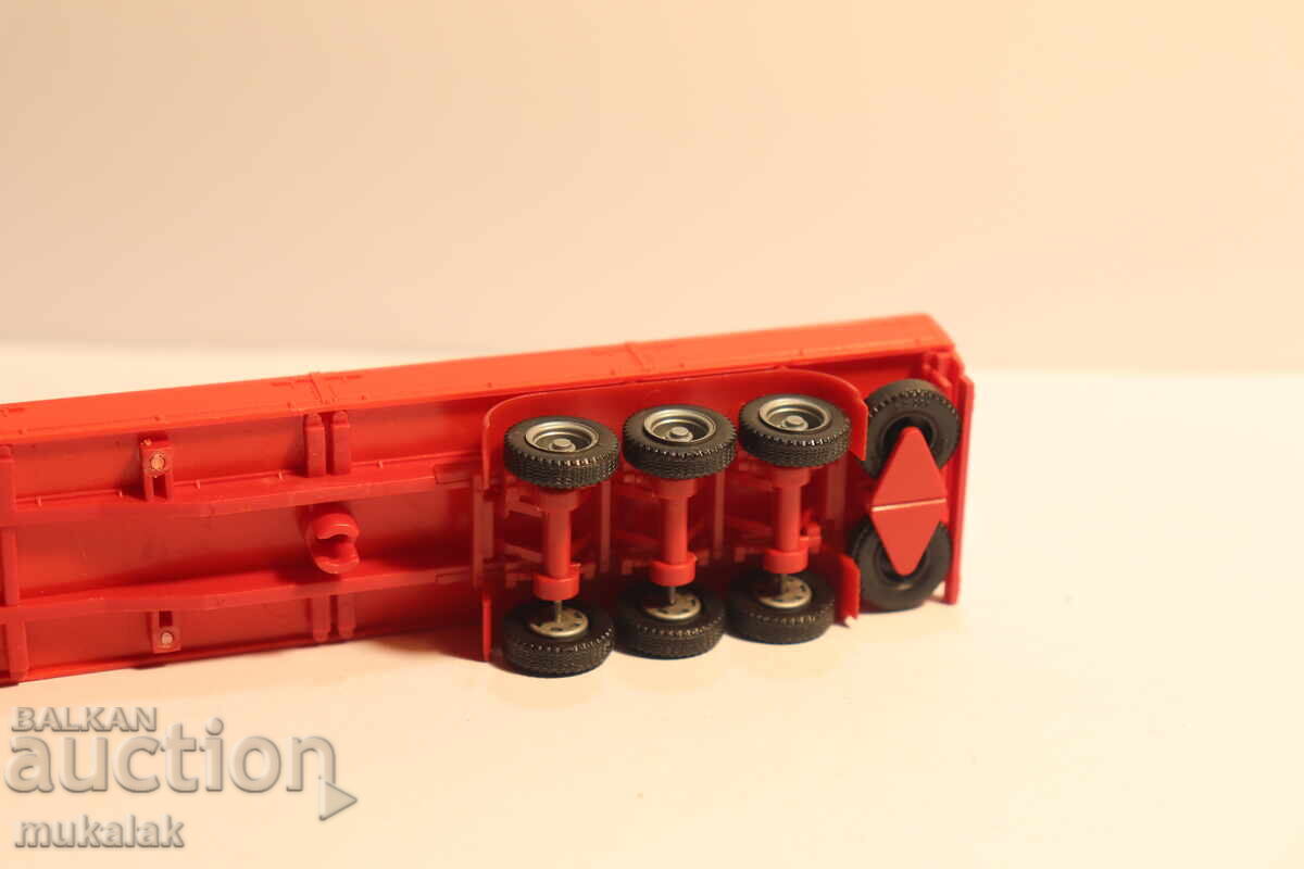 WIKING 1:87 H0 РЕМАРКЕ ФУРГОН КОНТЕЙНЕР КАМИОН TIR МОДЕЛ - 7 WIKING 1:87 H0 РЕМАРКЕ ФУРГОН КОНТЕЙНЕР КАМИОН TIR МОДЕЛ - 7