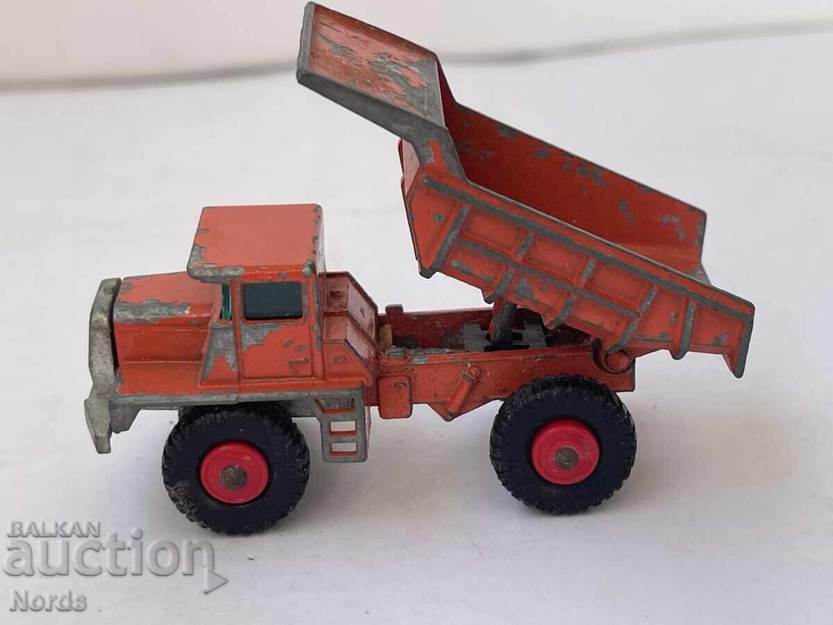 Количка MATCHBOX - 5 Количка MATCHBOX - 5