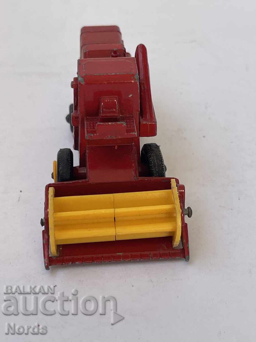 MATCHBOX trolley with price 5.00 BGN | € 2.56