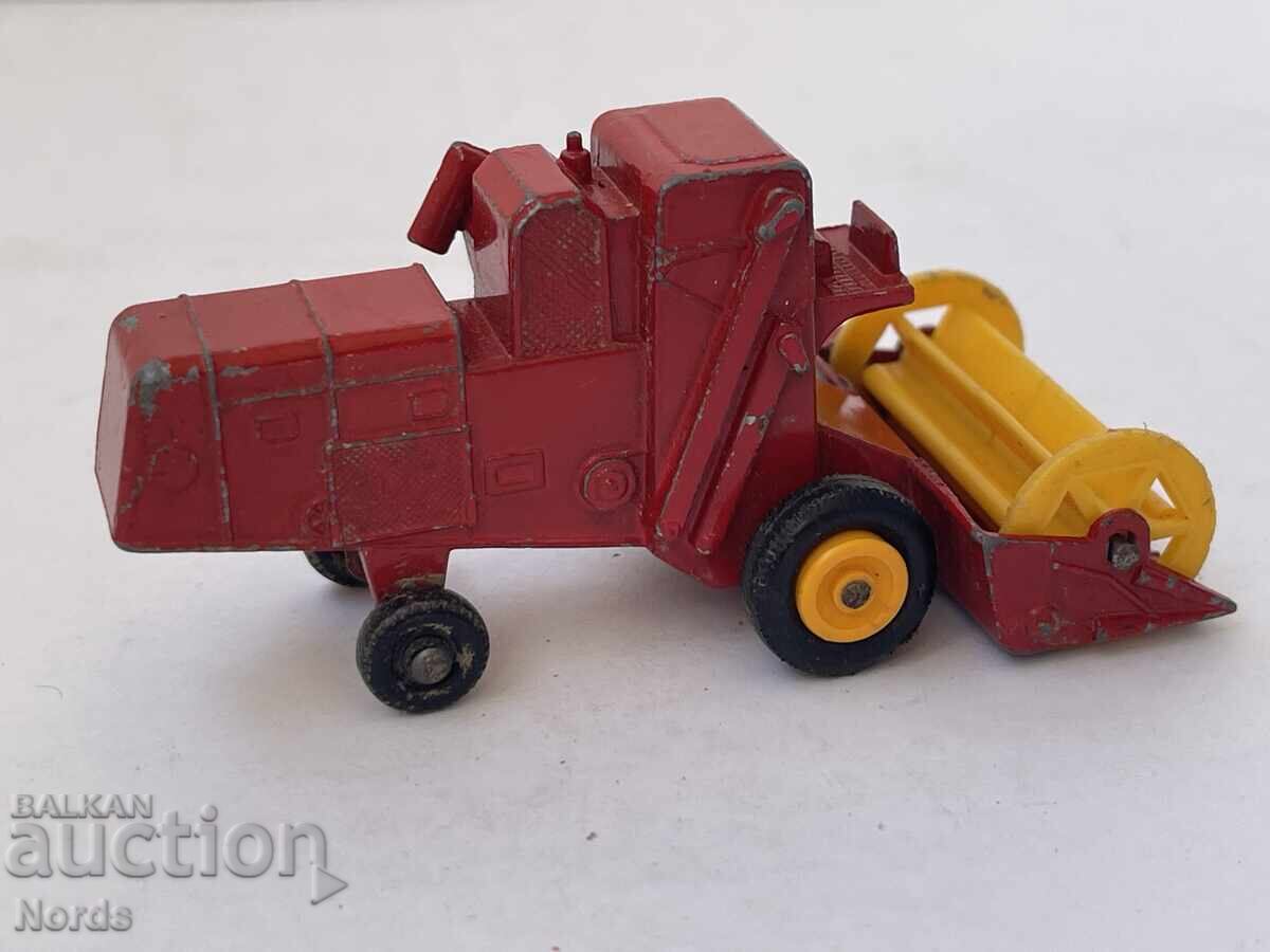 Auction  MATCHBOX trolley