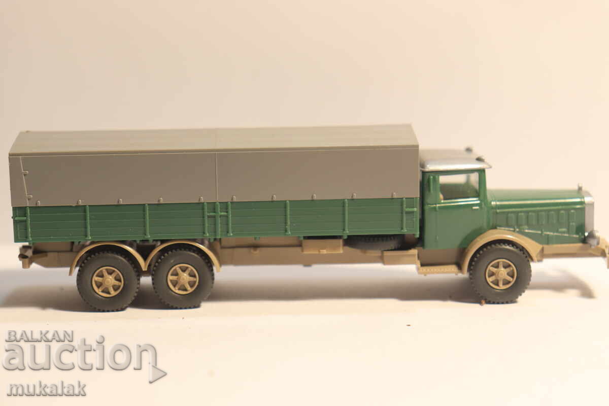 Доставка на WIKING  H0 1/87  MERCEDES    КОЛИЧКА   КАМИОН МОДЕЛ