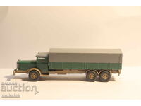 WIKING H0 1/87 MERCEDES CAMION MODEL COLIȚĂ