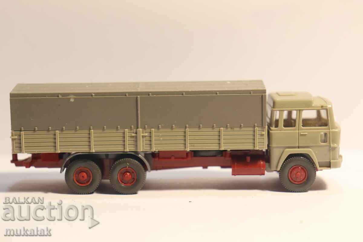 Licitație WIKING H0 1/87 MAGIRUS REMORCĂ CAMION MODEL