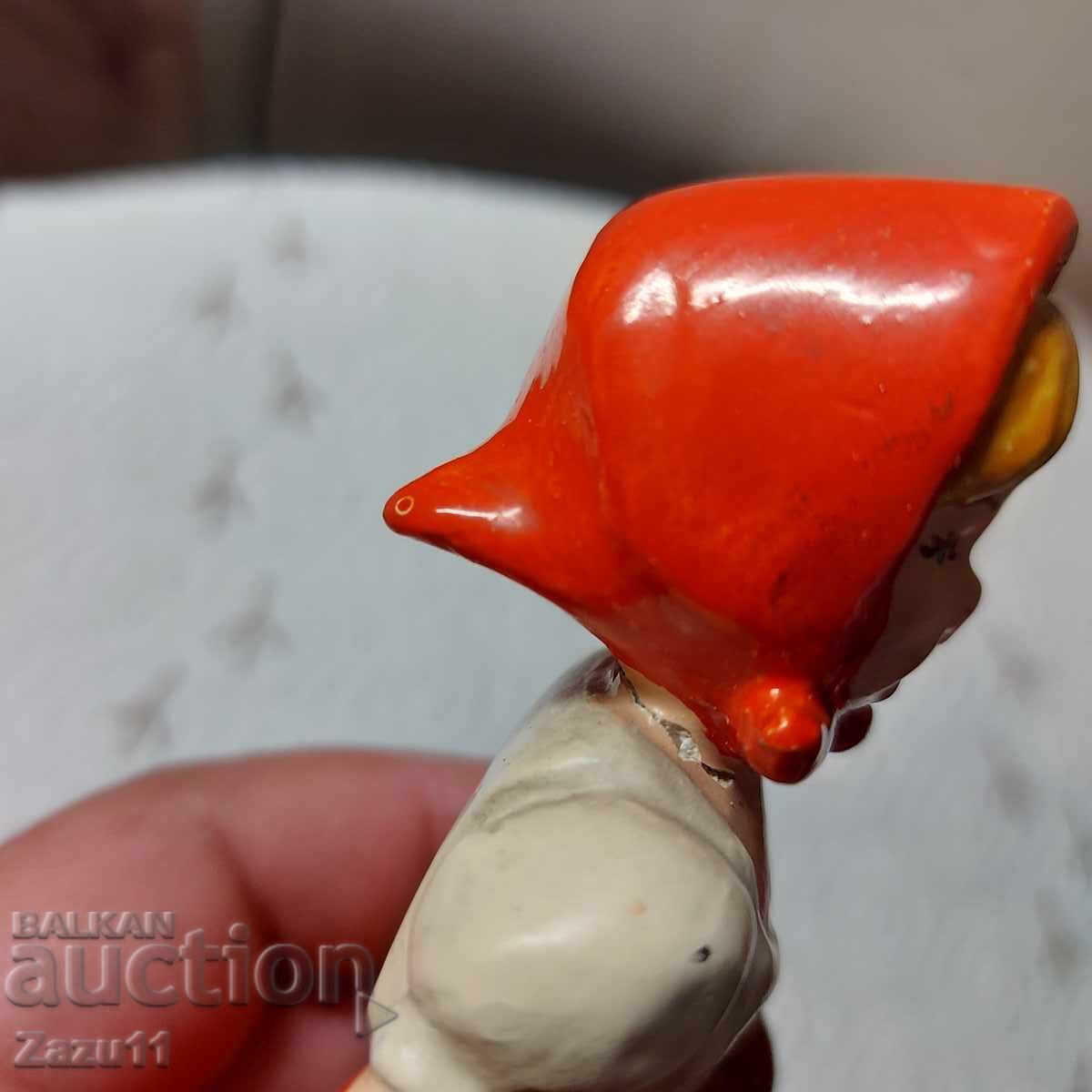 Παλιά φιγούρα Κοκκινοσκουφίτσα - 7