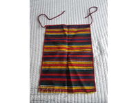 Un șorț vechi de lână