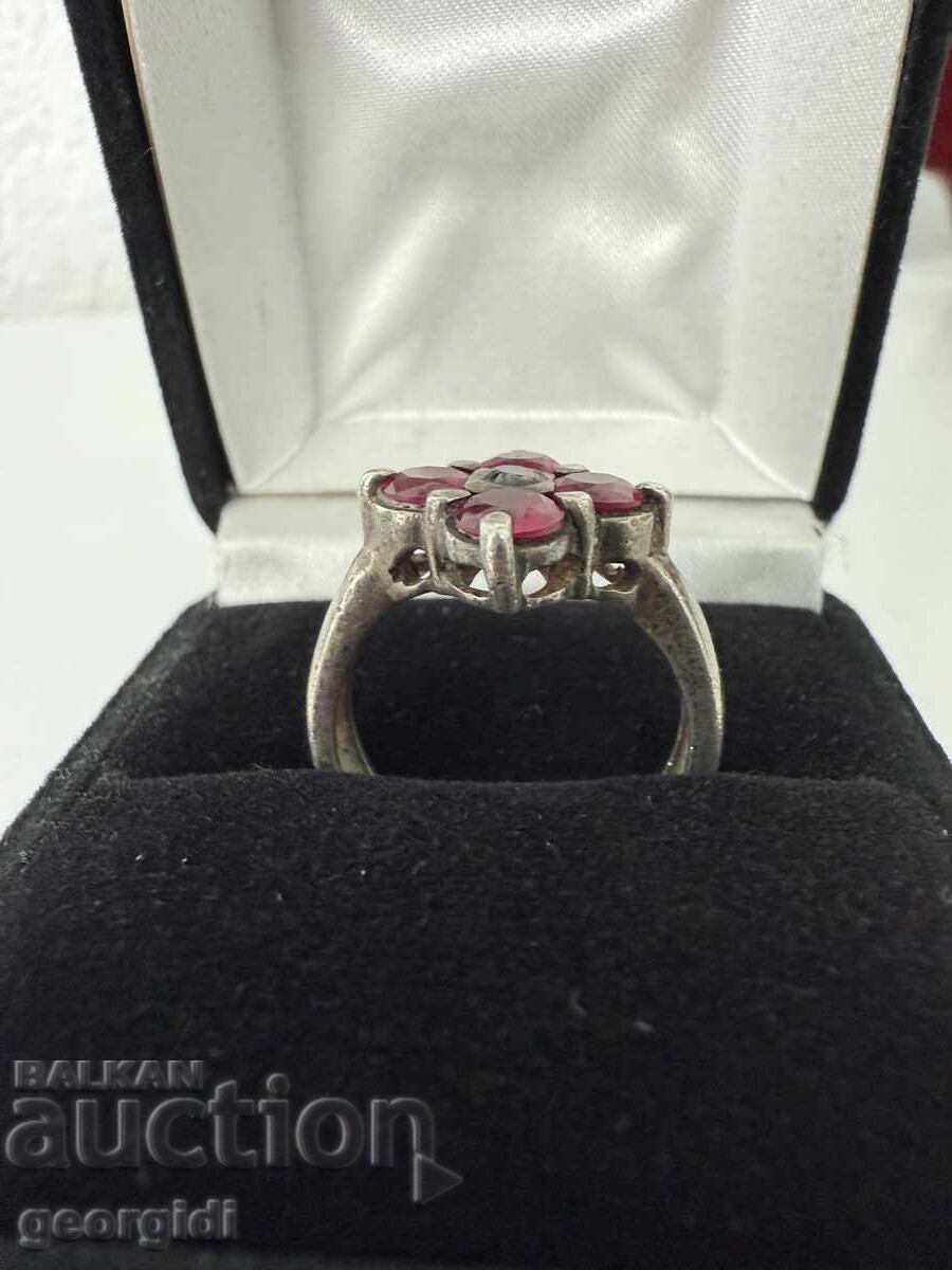 Παράδοση Star ασημένιος δακτύλιος με μεγάλα ΡΟΥΜΠΙΝΙΑ. №7636