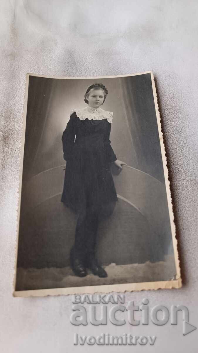 Foto Fată tânără Foto Fată tânără