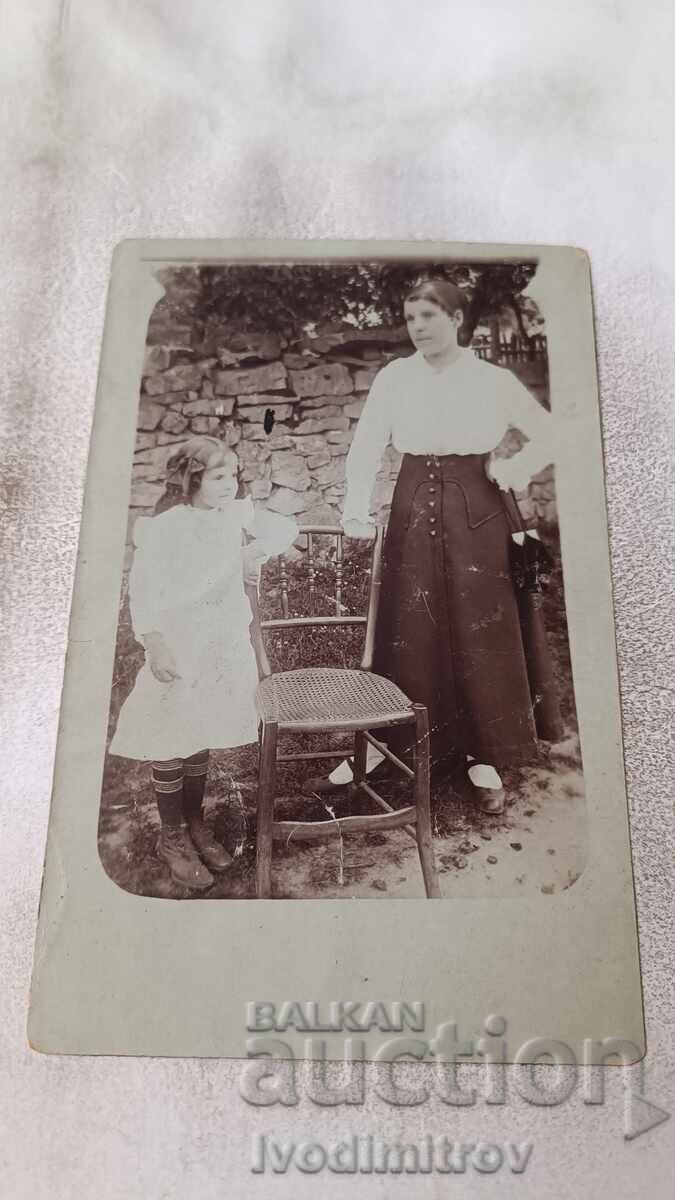 Photograph Tryavna Woman and little girl 1918