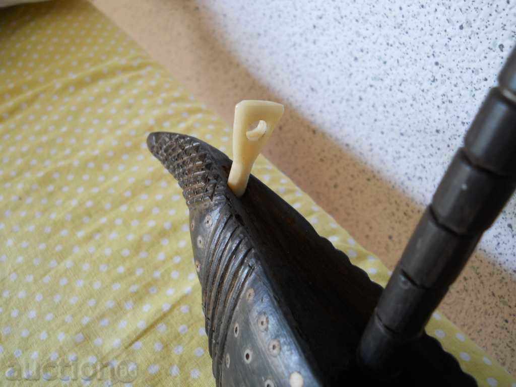 Auction  African model of a sailing ship