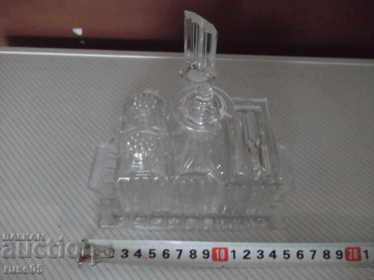 Auction  Olivernik glass from the socialist era