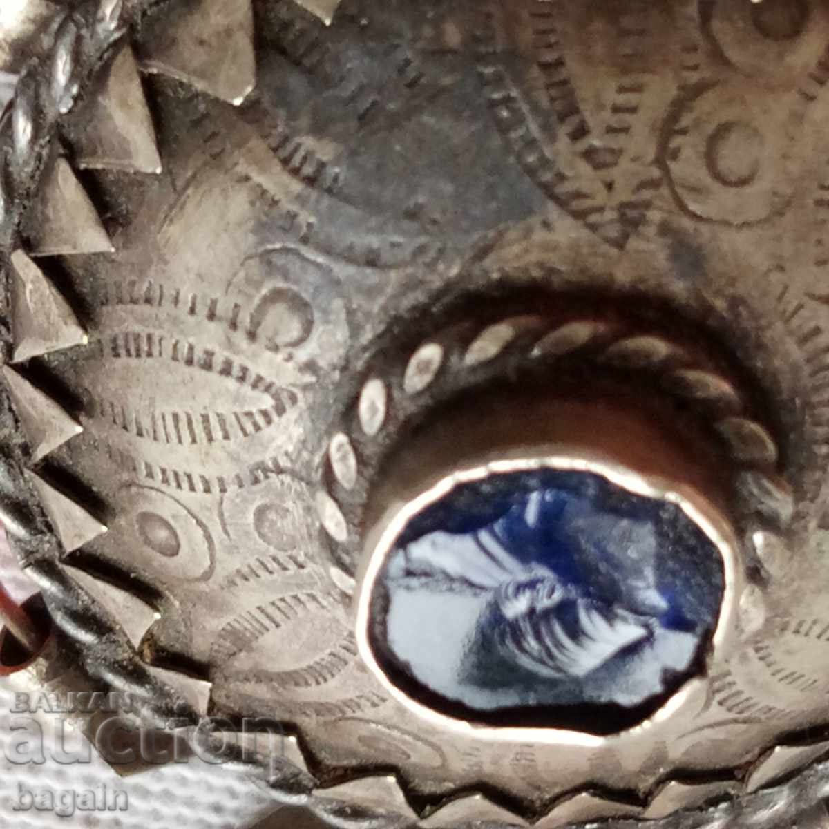 Licitație Bijuterie orientală, sașan Licitație Bijuterie orientală, sașan