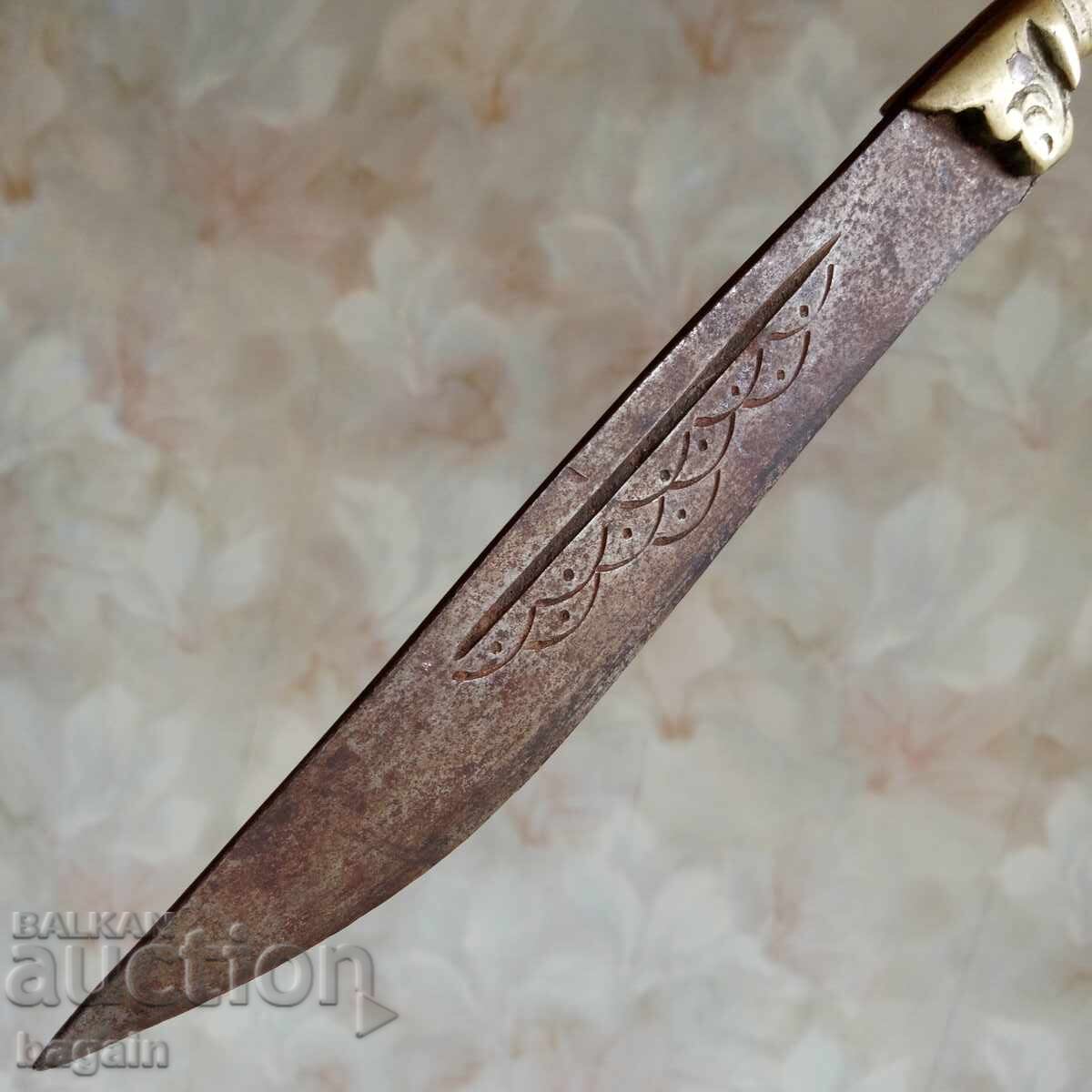 Auction Bulgarian knife. Auction Bulgarian knife.