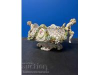 Porțelan de colecție Volkstedt - jardiniere ajurată cu înger