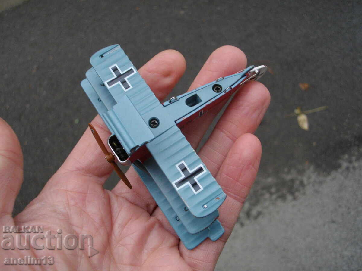 COLLECTOR'S METAL AIRPLANE AIRPLANE TOY - 7