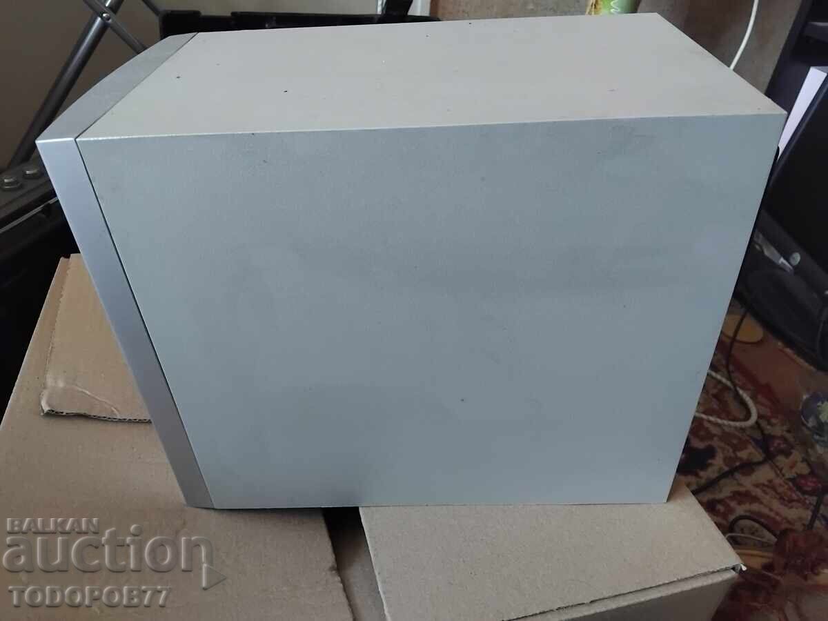 Δημοπρασία Μπάσο, ενισχυτής "Unitek"