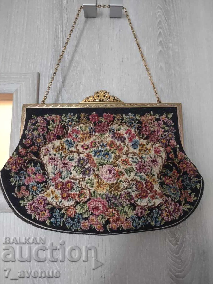 Elegant stylish ladies' bag with gilded ornaments 23.11.25