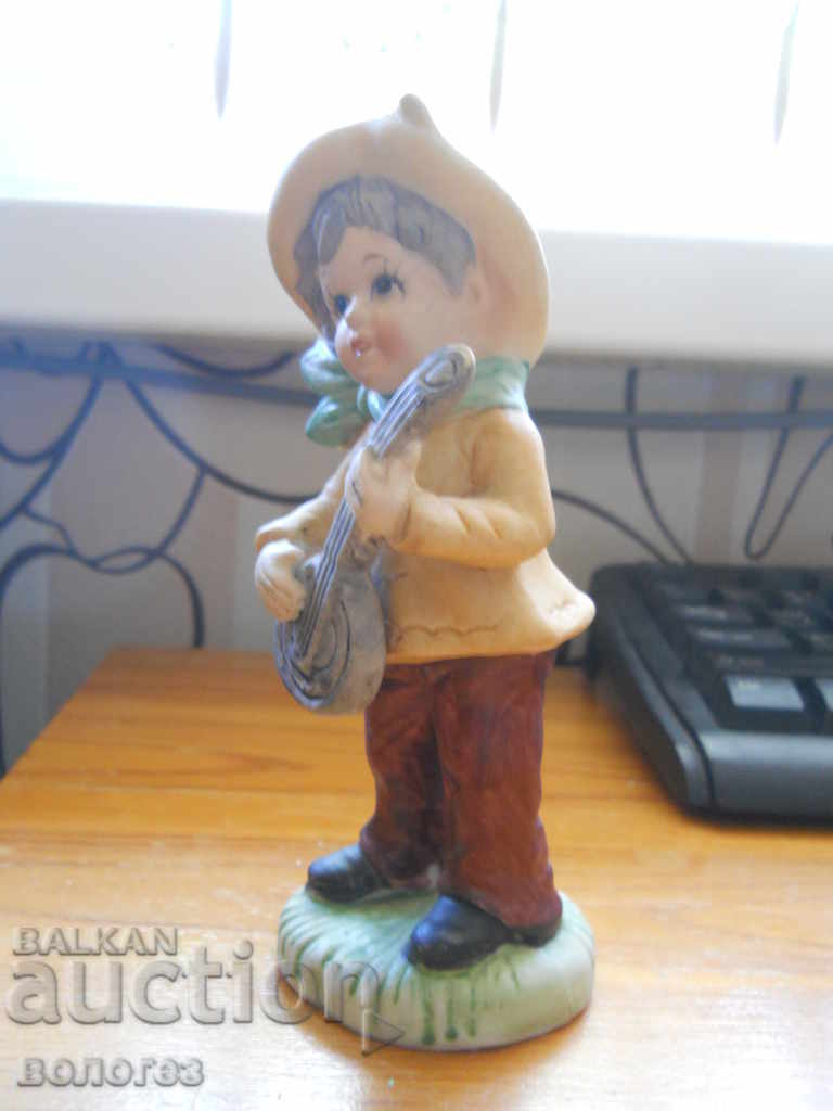The Little Musician - Biscuit Porcelain with price 22.00 BGN | € 11.25