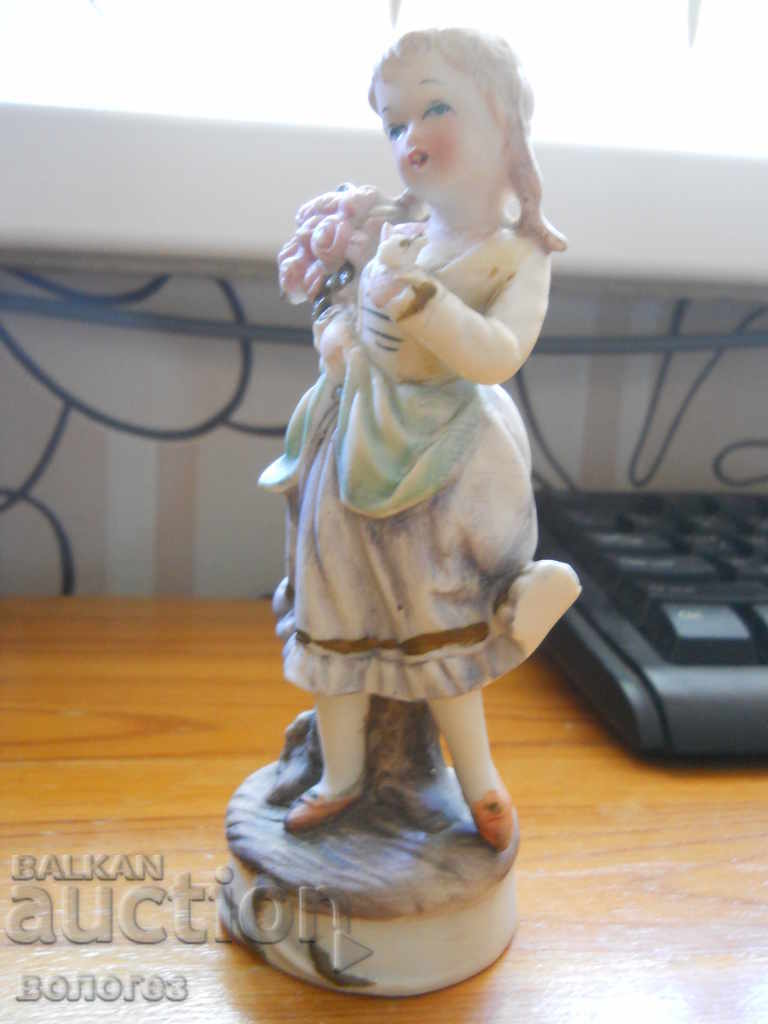 Girl with flowers - biscuit porcelain with price € 12.80 | 25.03 BGN Girl with flowers - biscuit porcelain with price € 12.80 | 25.03 BGN