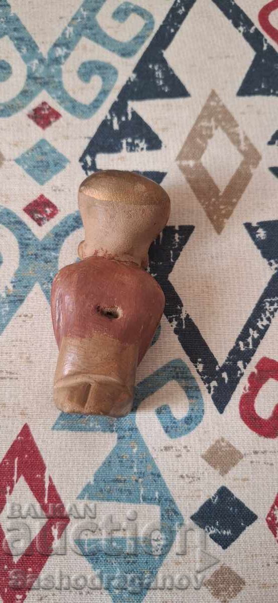 Delivery of Clay figurine - whistle from Peru