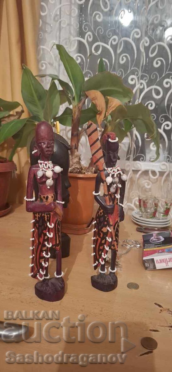 2 χειροποίητα αφρικανικά ειδώλια με τιμή 50.00 BGN | € 25.56