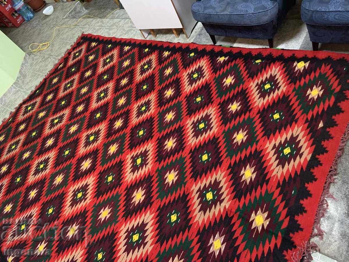 Аукцион КИЛИМ ЧЕРГА ВЪЛНА НОВ ТЕТЕВЕНСКИ МОТИВИ ОГРОМЕН-340Х255 СМ.