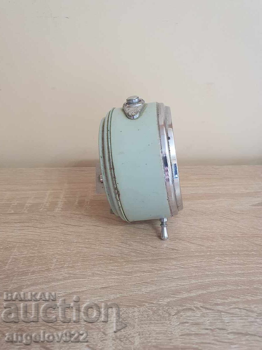 Delivery of German mechanical alarm clock PETER WORKING