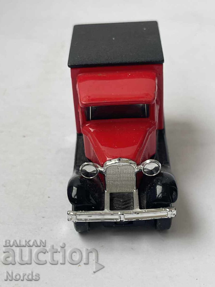 Τρόλεϊ MATCHBOX με τιμή 5.00 BGN | € 2.56 Τρόλεϊ MATCHBOX με τιμή 5.00 BGN | € 2.56