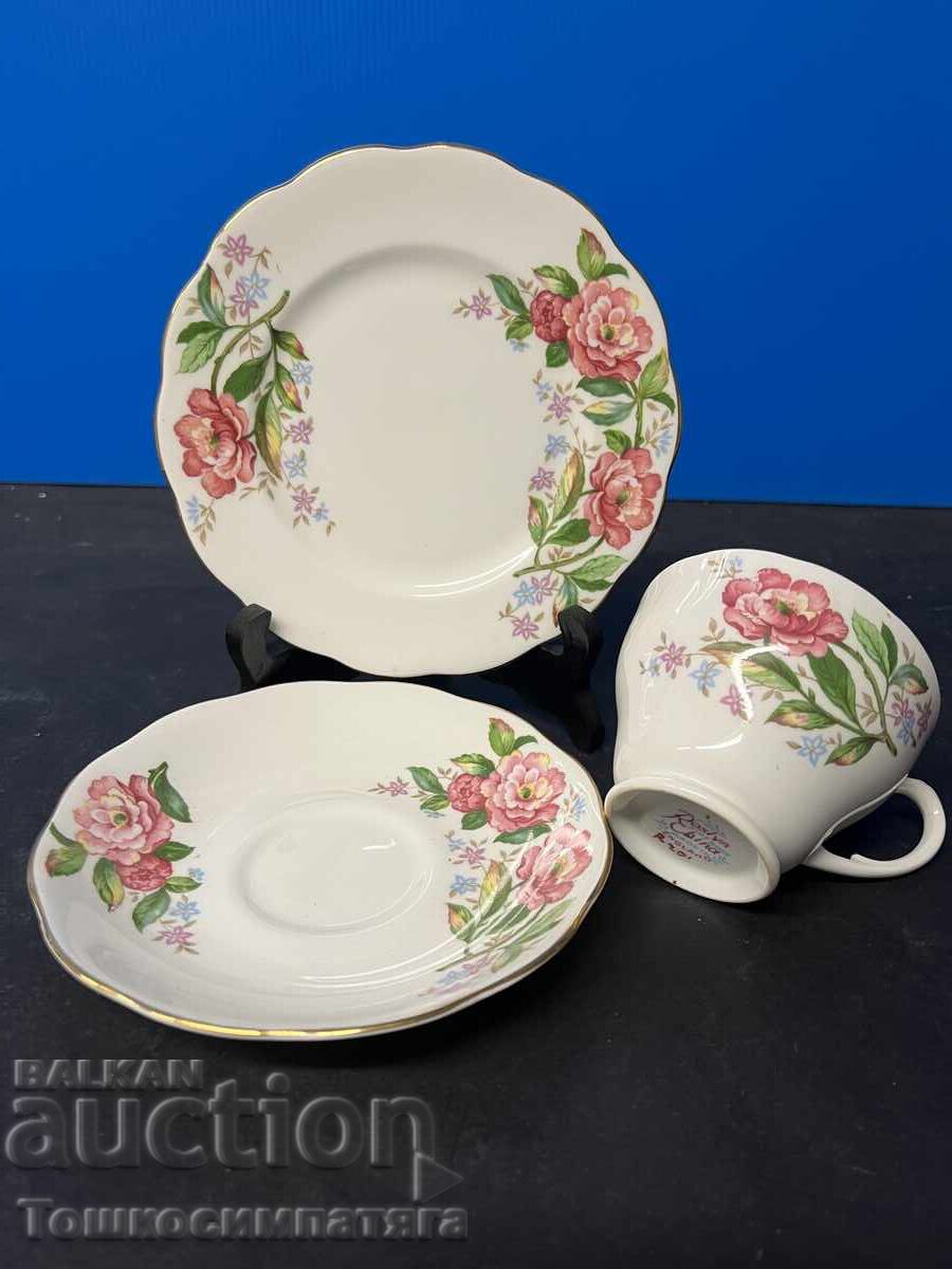 Set de colecție din porțelan, triplu, pentru cafea cu preț 30.00 BGN | € 15.34