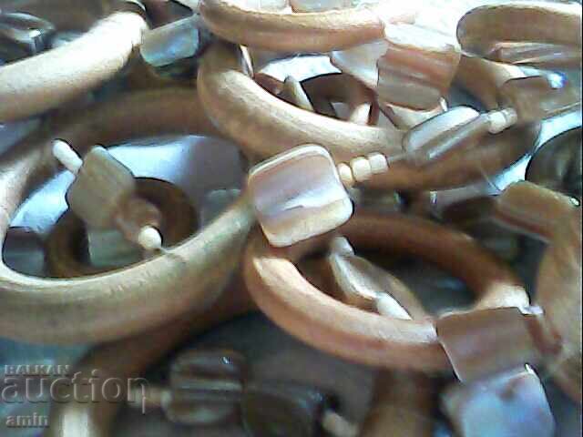 Δημοπρασία Παλιό όμορφο ξύλινο διπλό κρεβάτι με μαργαριτάρια