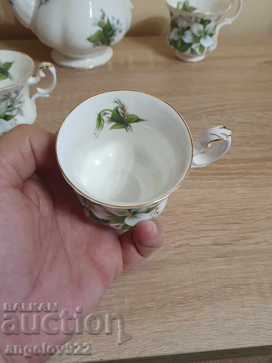 Δημοπρασία Αγγλικό σερβίτσιο πορσελάνης ROYAL ALBERT