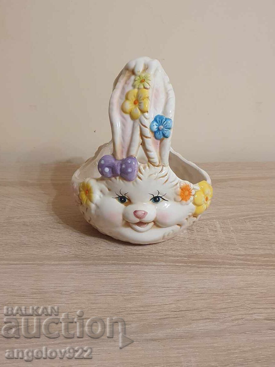 Auction  Beautiful porcelain basket!!!