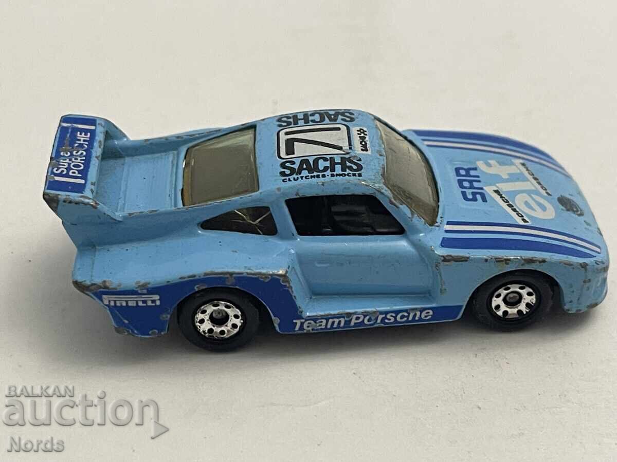 Auction MATCHBOX trolley Auction MATCHBOX trolley