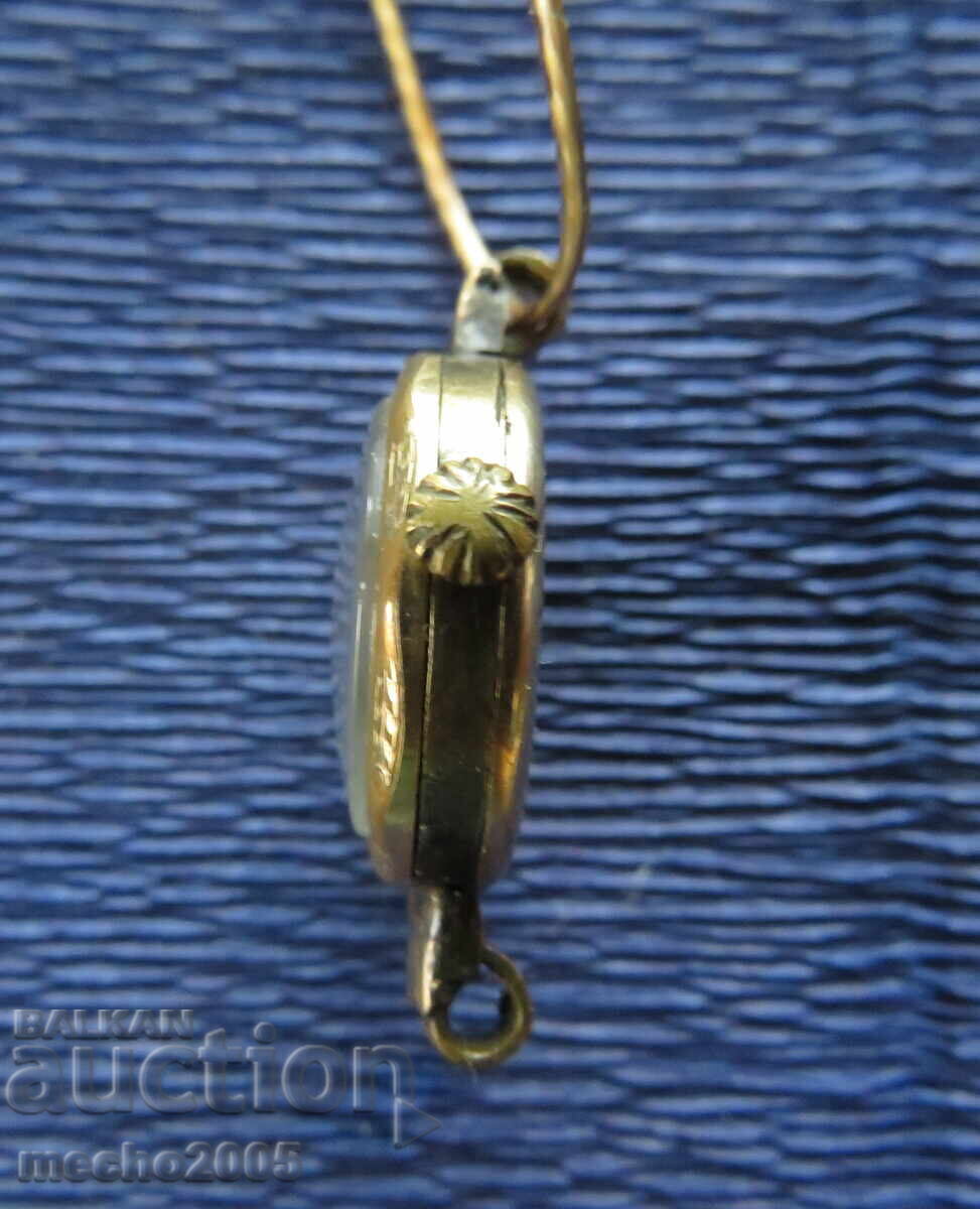 Δημοπρασία ΓΥΝΑΙΚΕΙΟ ΡΟΛΟΙ Δημοπρασία ΓΥΝΑΙΚΕΙΟ ΡΟΛΟΙ