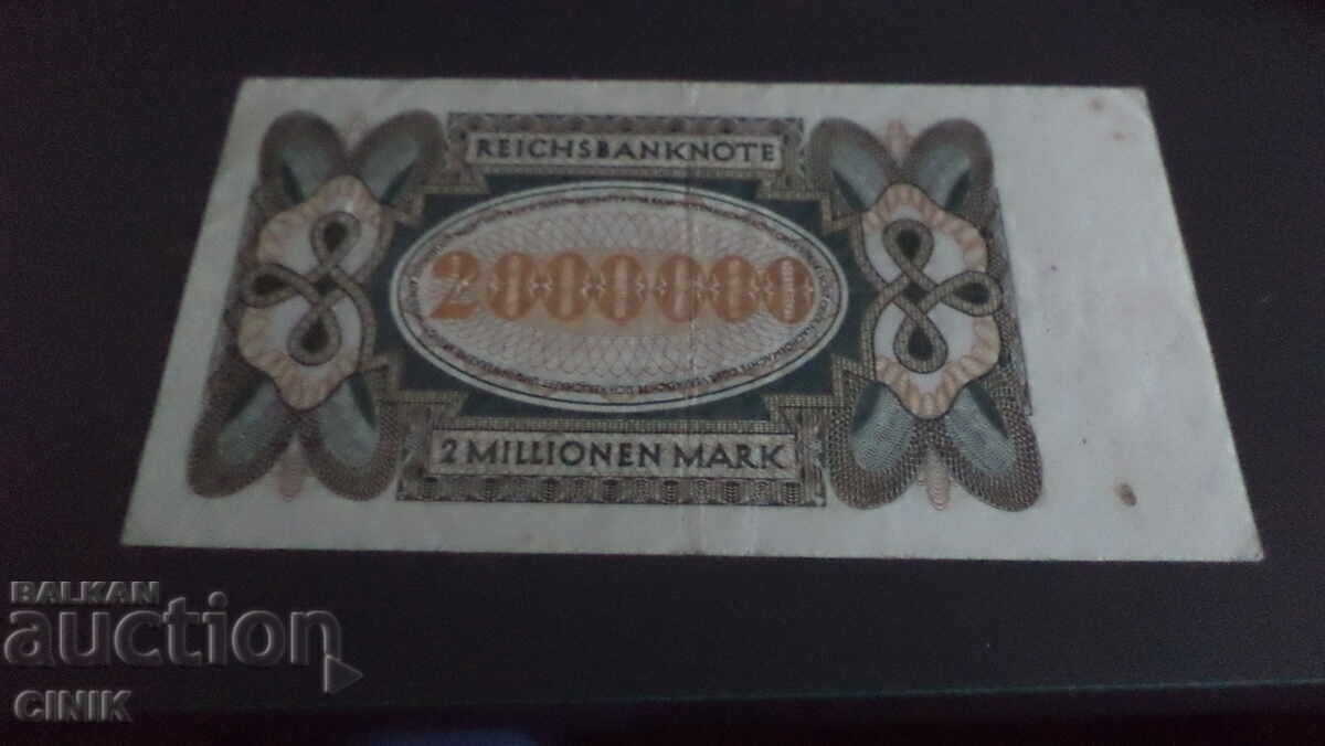 GERMANY with price € 3.07 | 6.00 BGN