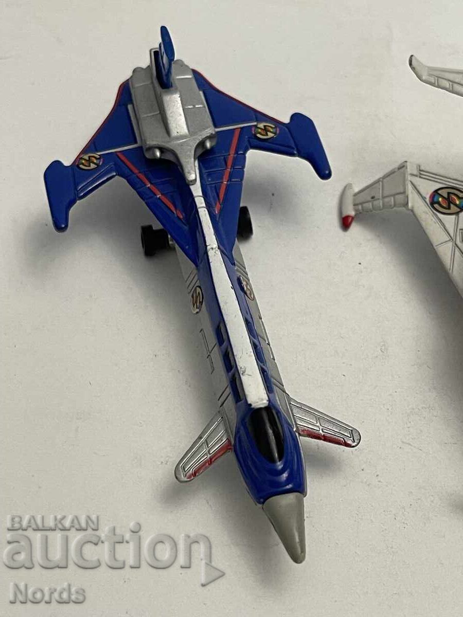 Δημοπρασία Μεταλλικά αεροπλάνα