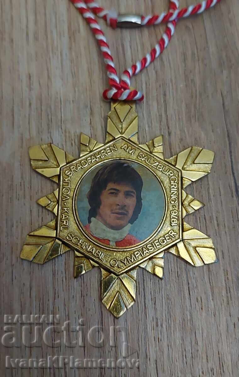 Insigna medalie pilot de Formula pentru cunoscători