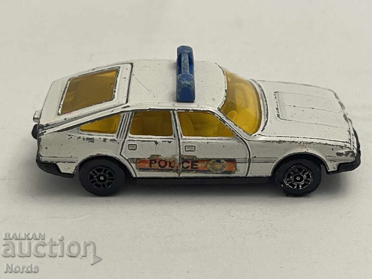 Δημοπρασία Ένα μεταλλικό καρότσι