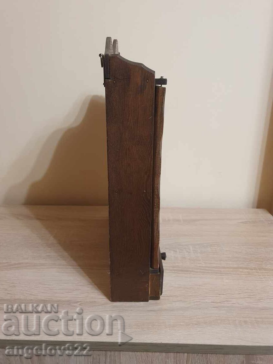 Beautiful wooden shelf with spice jars!!! - 7