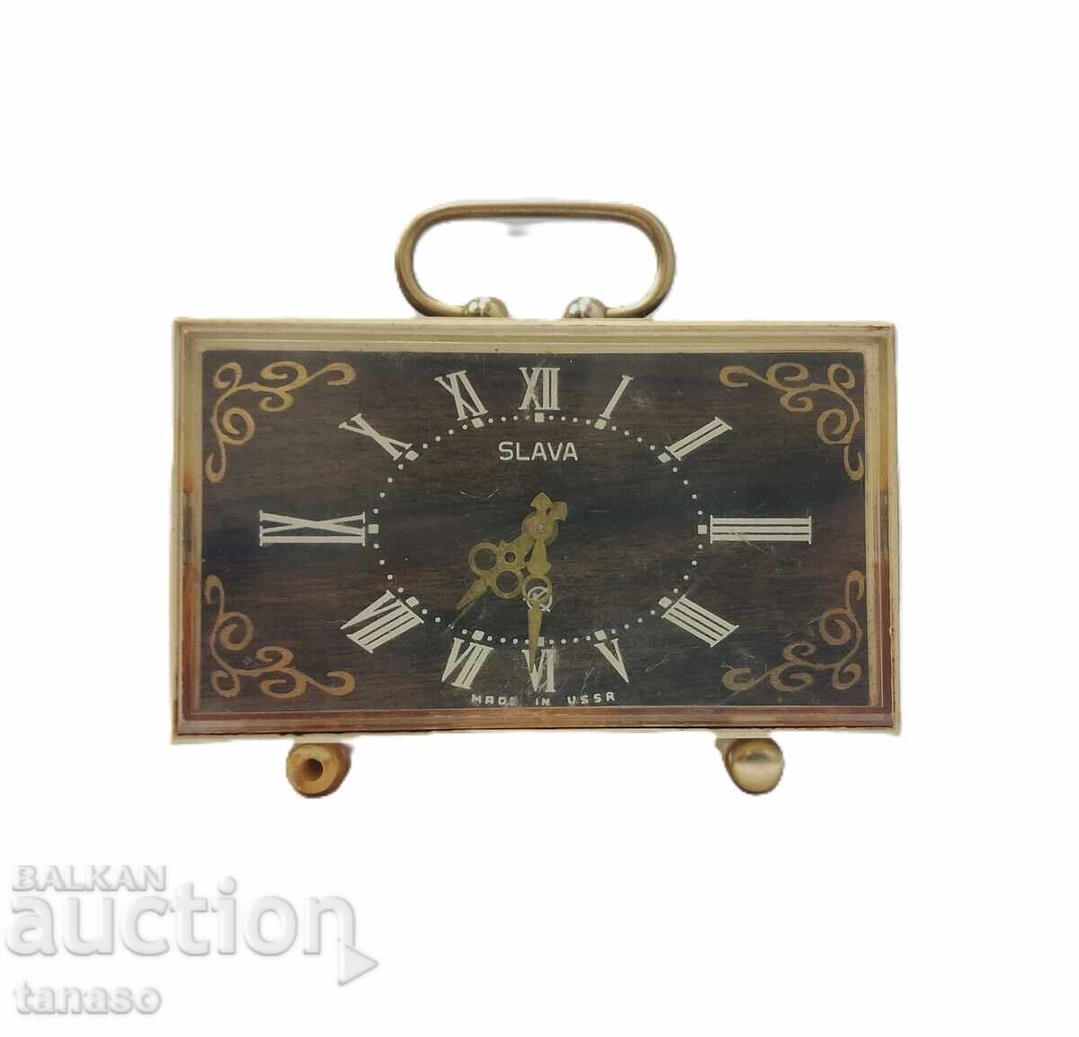 Съветски часовник, будилник Слава, кварцов