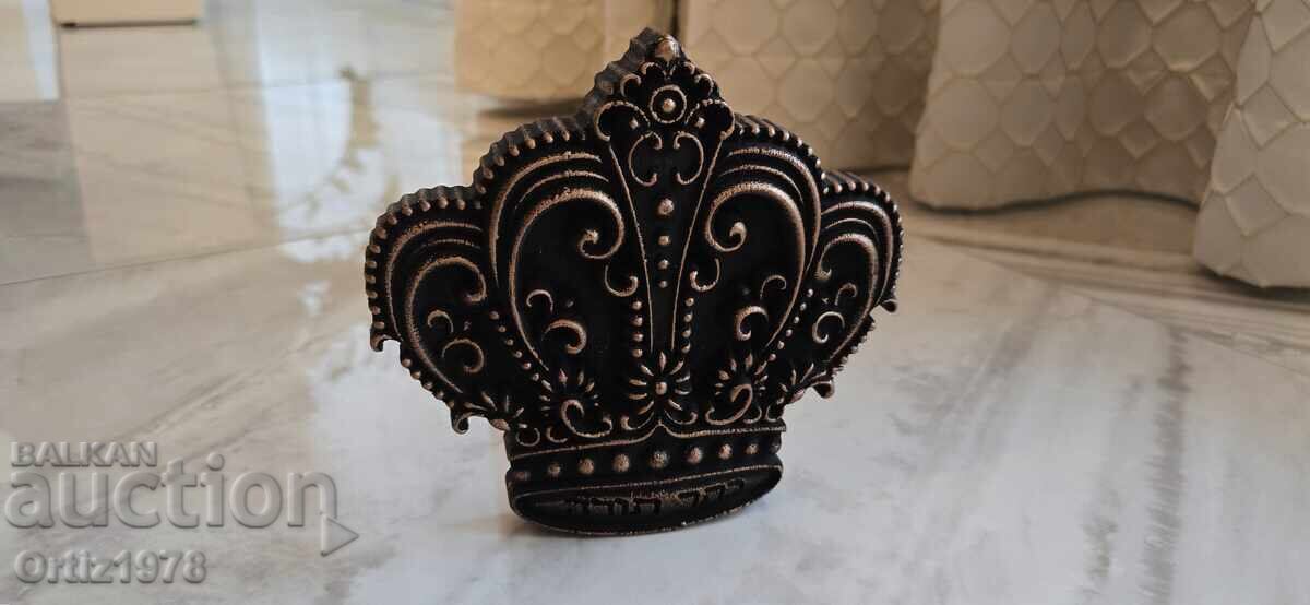 Livrarea Coroană masivă din lemn