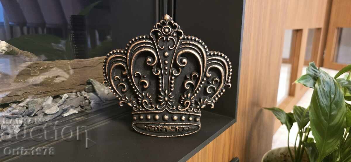 Coroană masivă din lemn