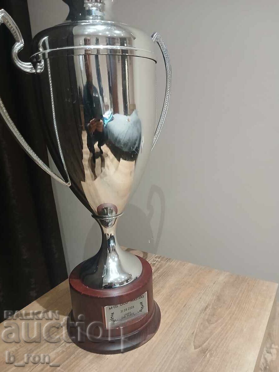 Κύπελλο τουρνουά γκολφ με τιμή € 51.12 | 99.98 BGN