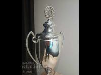 Cupă de la turneu de golf