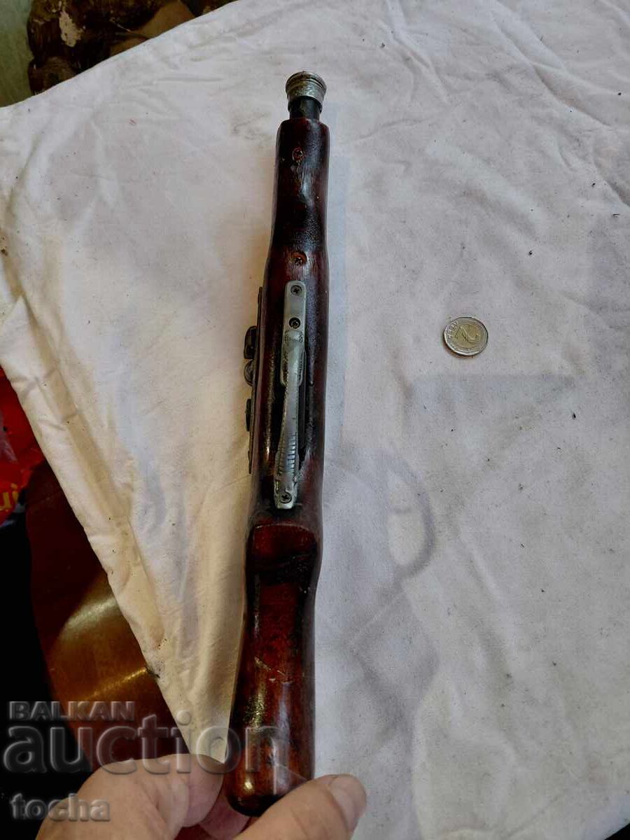 Licitație Jucărie pistol veche, decorațiune. BZC Licitație Jucărie pistol veche, decorațiune. BZC