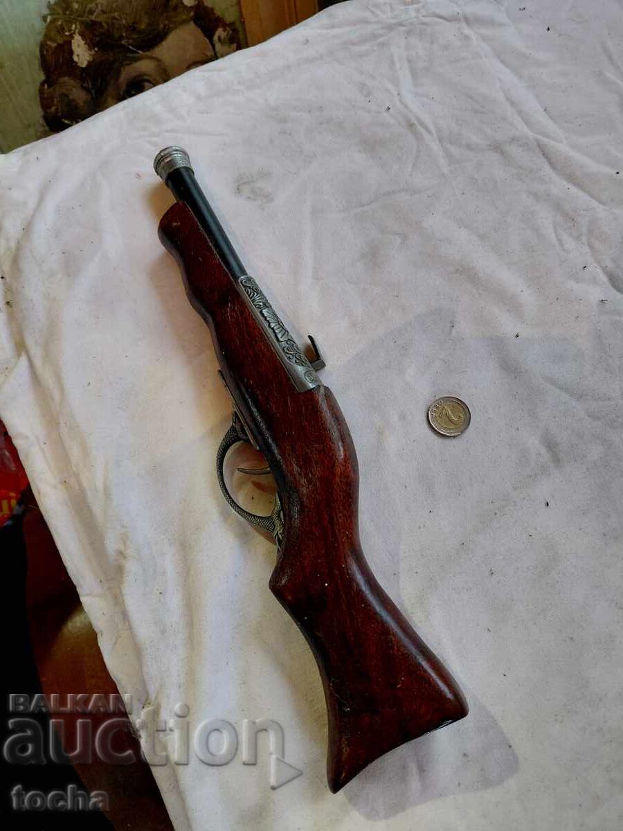 Jucărie pistol veche, decorațiune. BZC Jucărie pistol veche, decorațiune. BZC