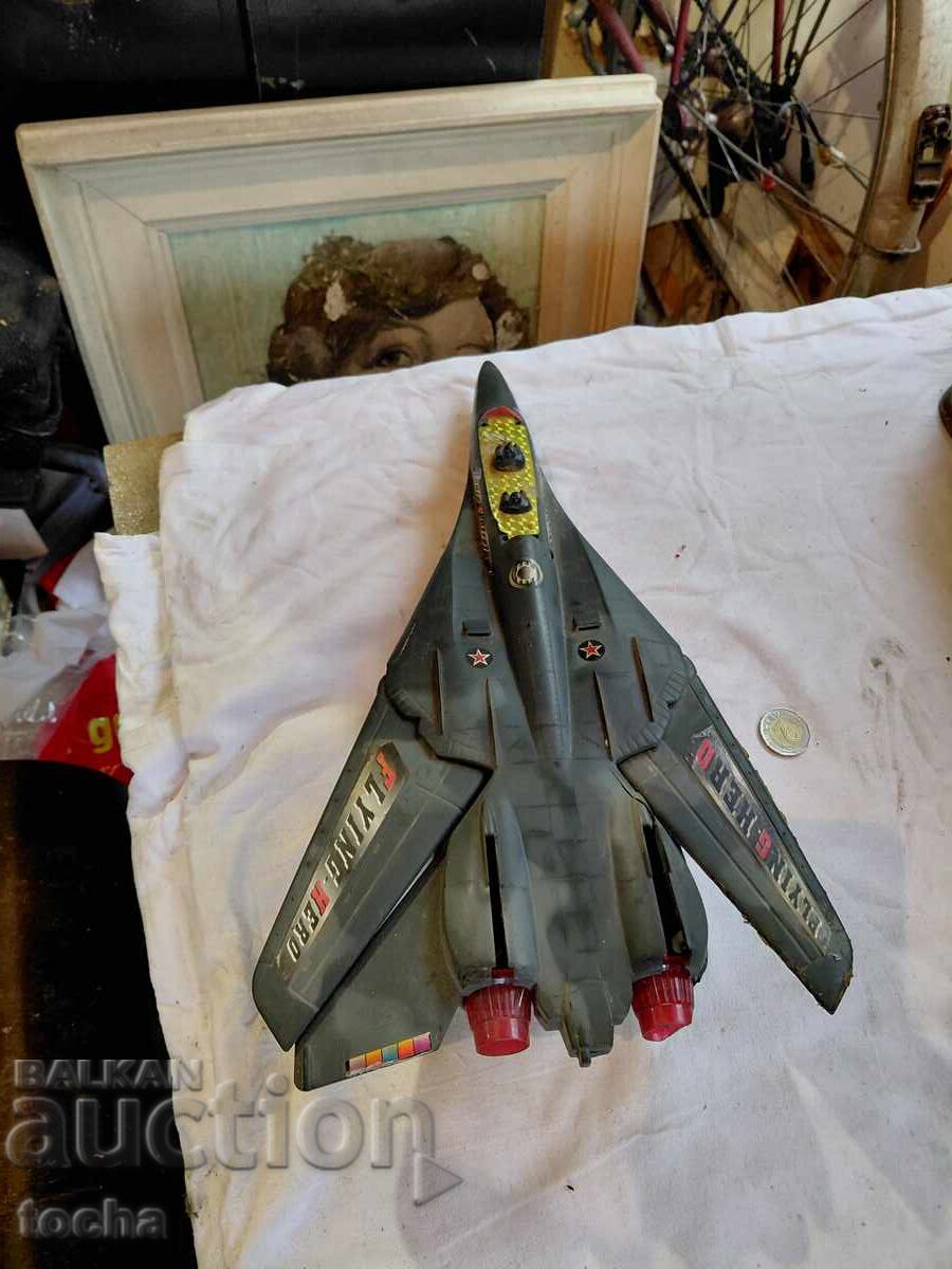 Jucărie veche avion. BZC Jucărie veche avion. BZC