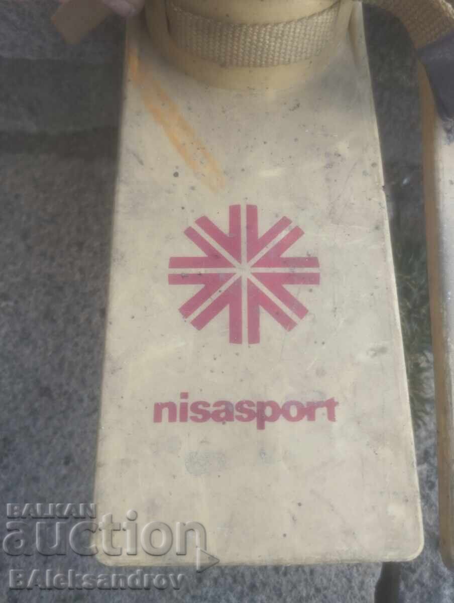 Schiori vechi pentru copii cu preț € 4.10 | 8.02 BGN