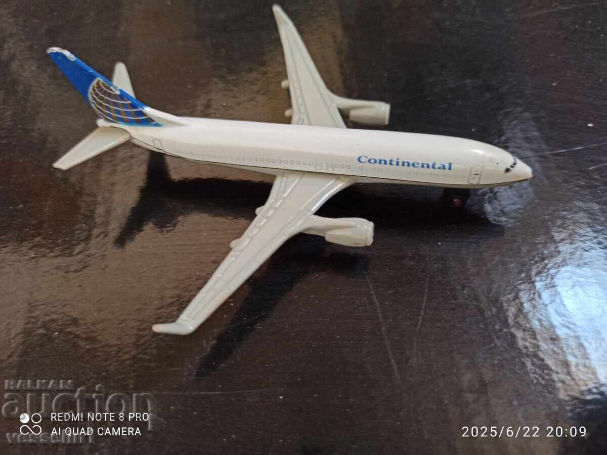 Matchbox airplane Boeing 737 from 1973 with price 12.00 BGN | € 6.14